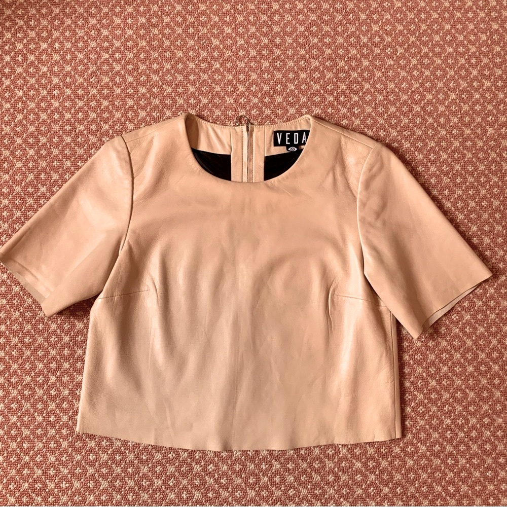 VEDA cropped leather short sleeve shirt, size M